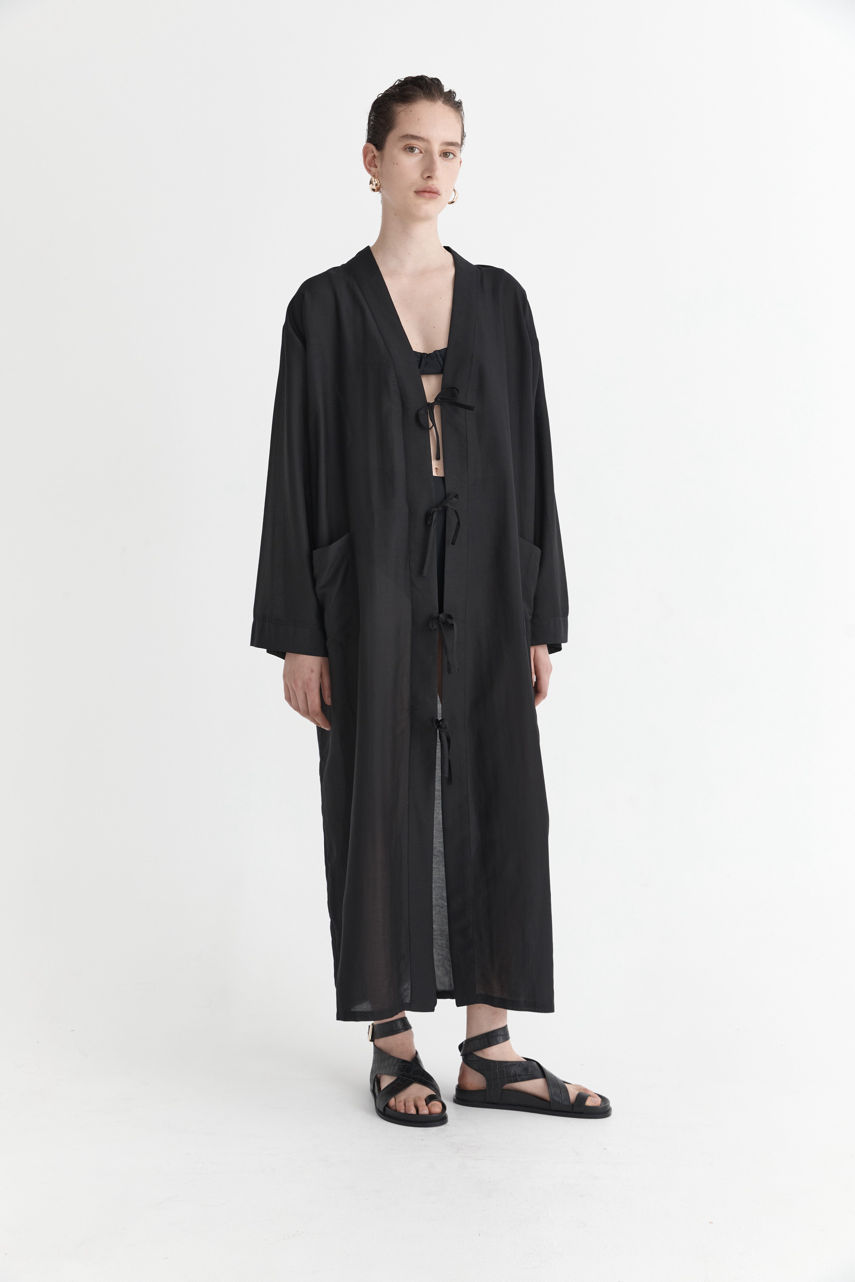 The Florentine Robe | Noir (PRE-ORDER)