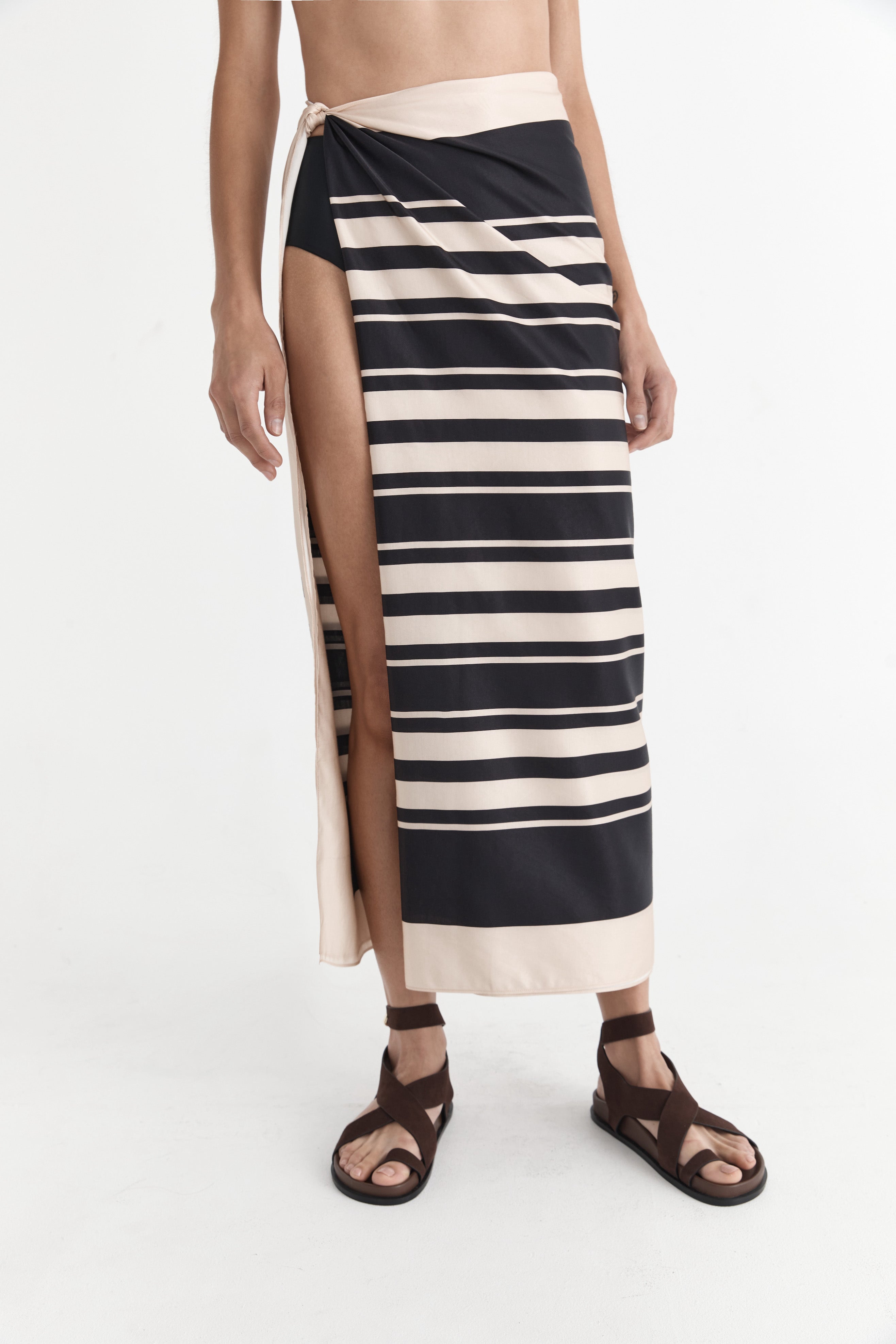 The Cinque Sarong