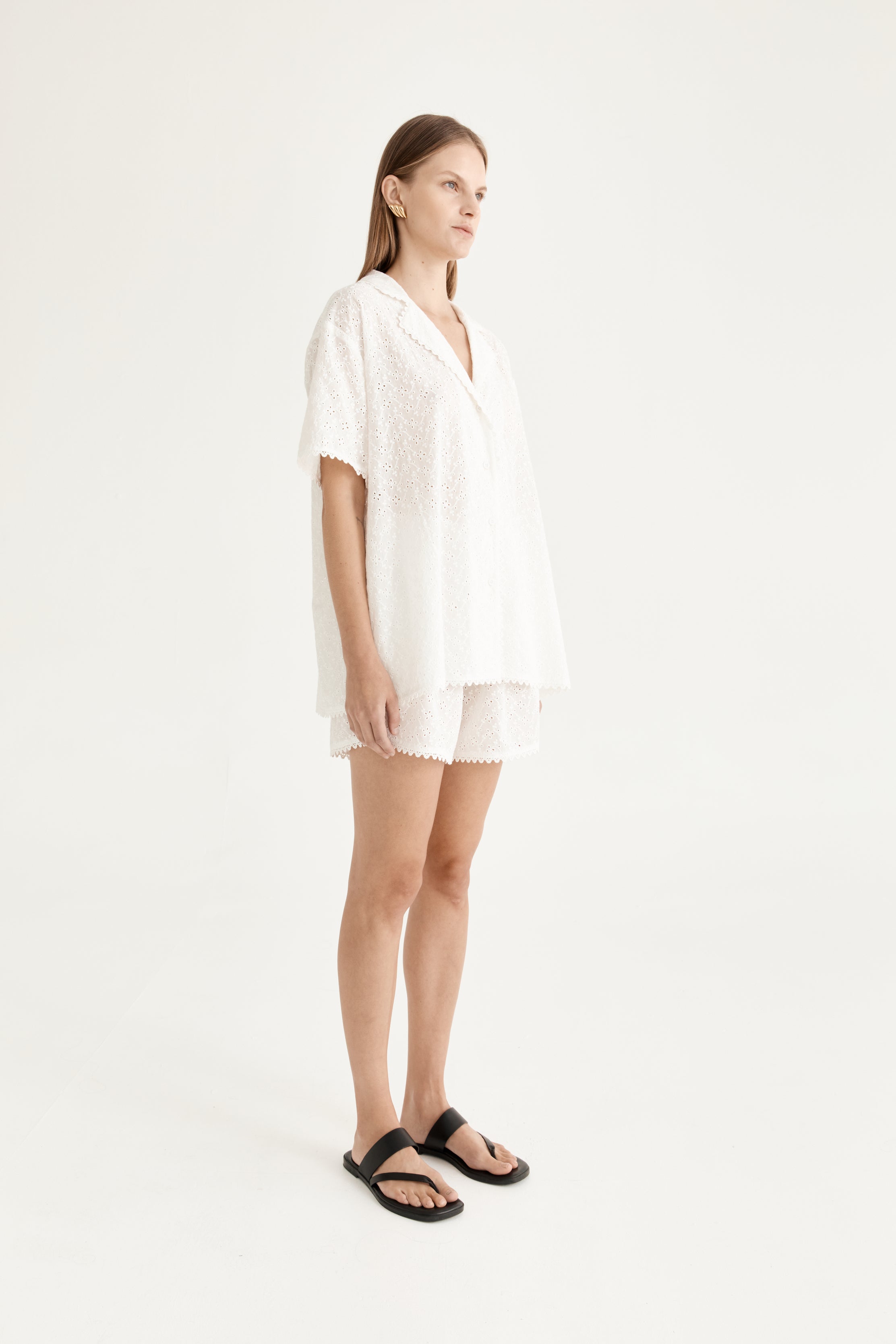 Beau Short - Azalea Broderie