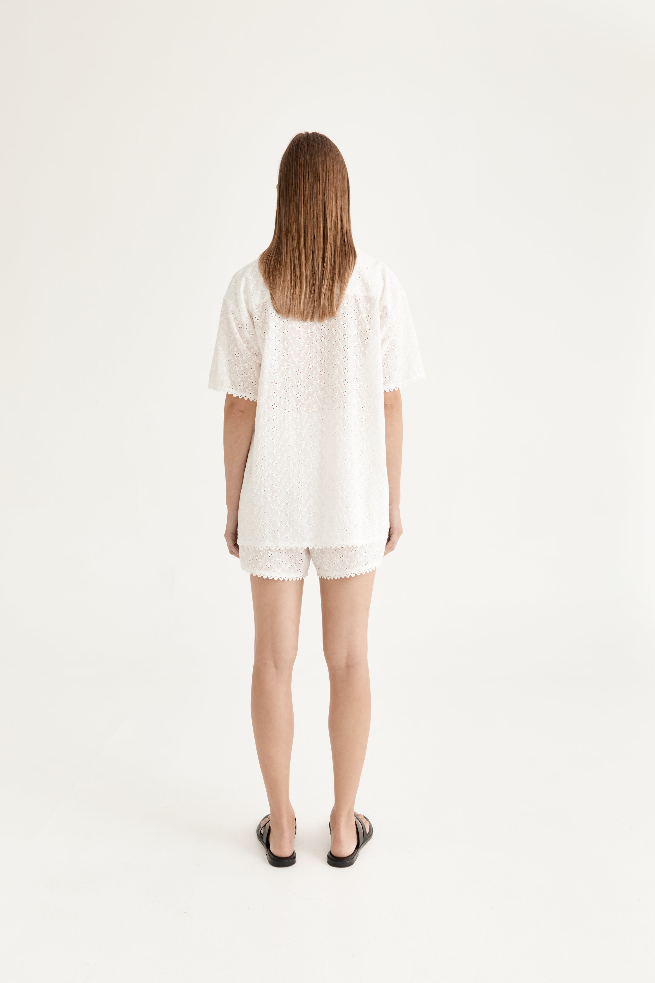 Beau Short - Azalea Broderie