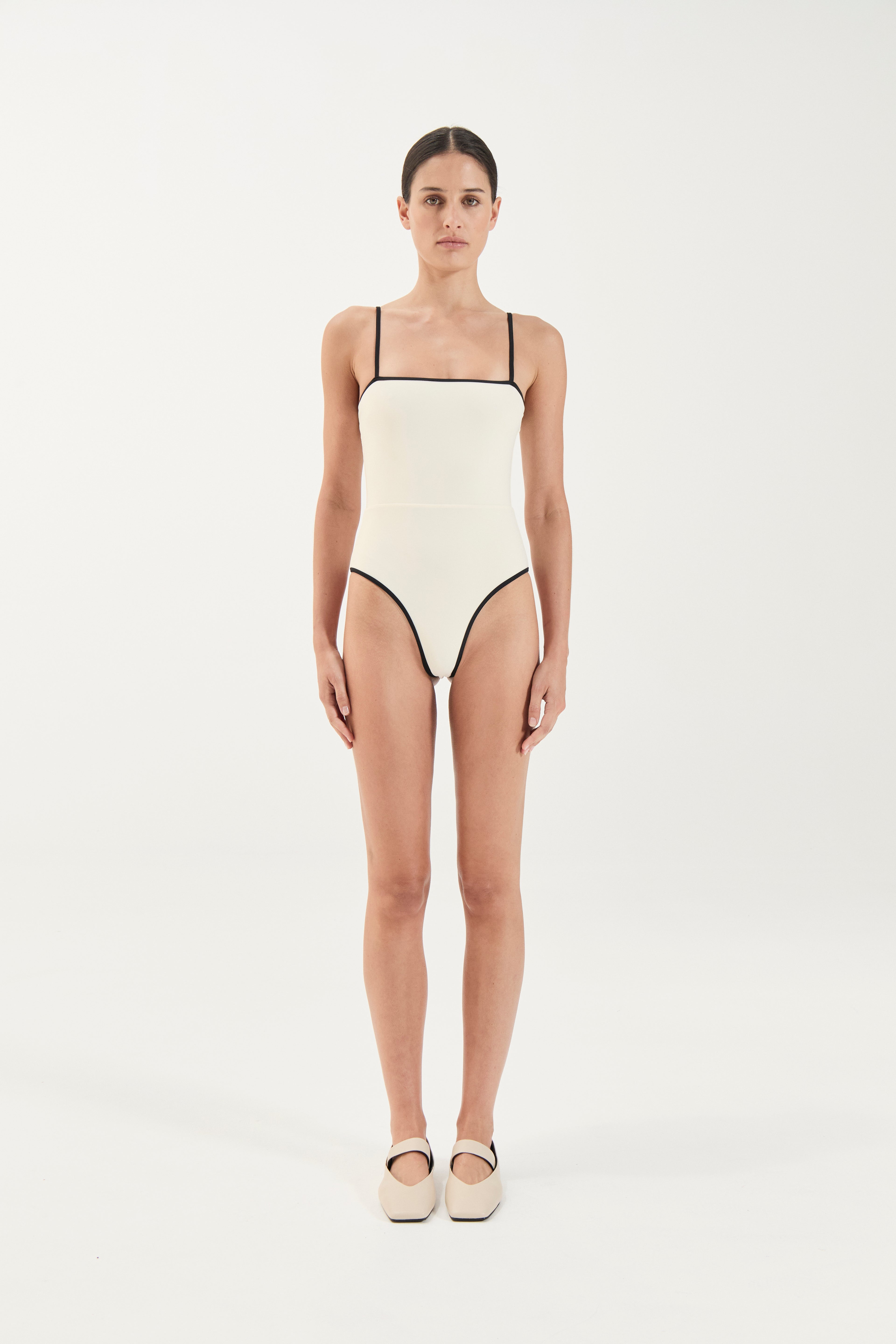Swim I - Ivory
