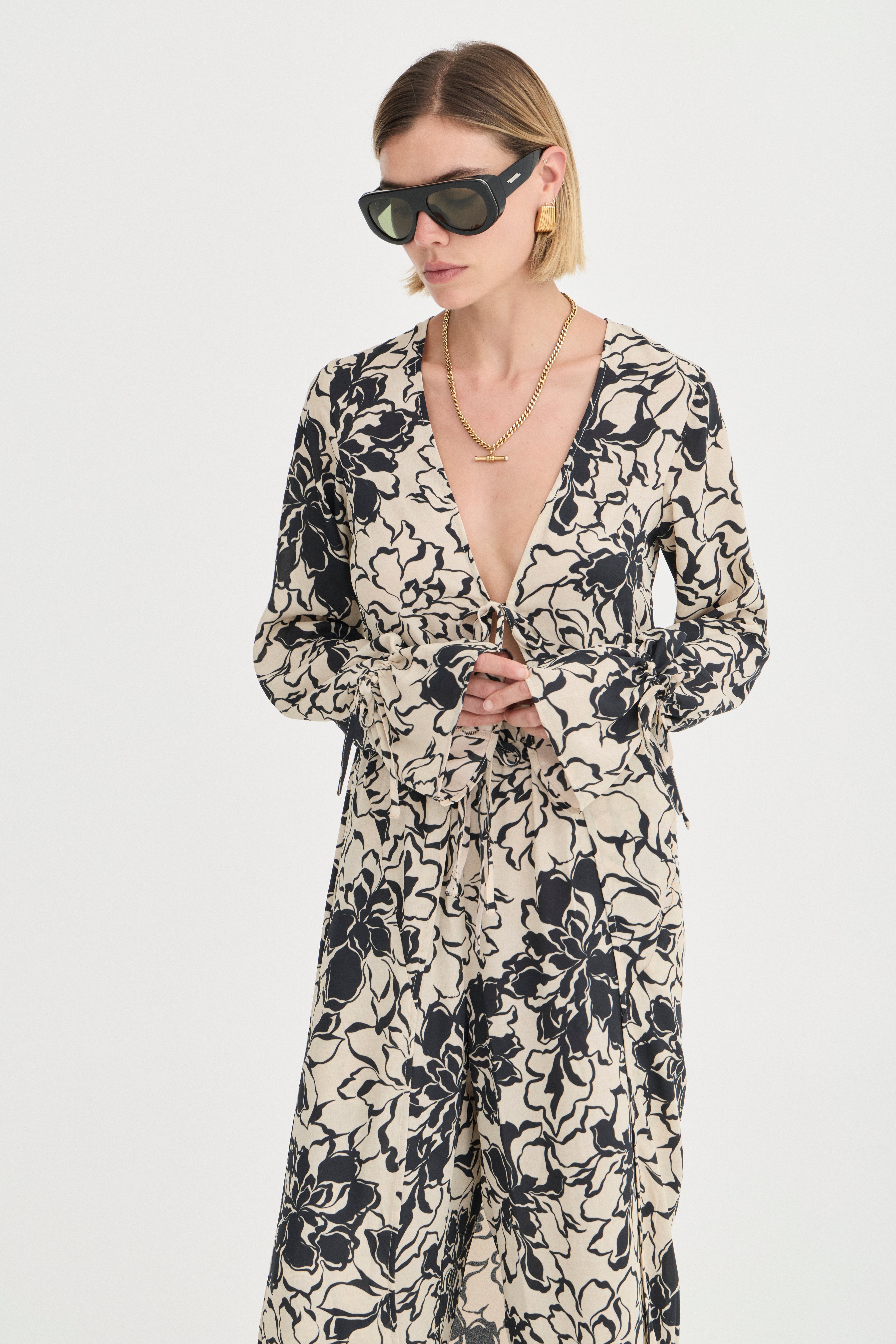 Claudia Cover-up - Flora